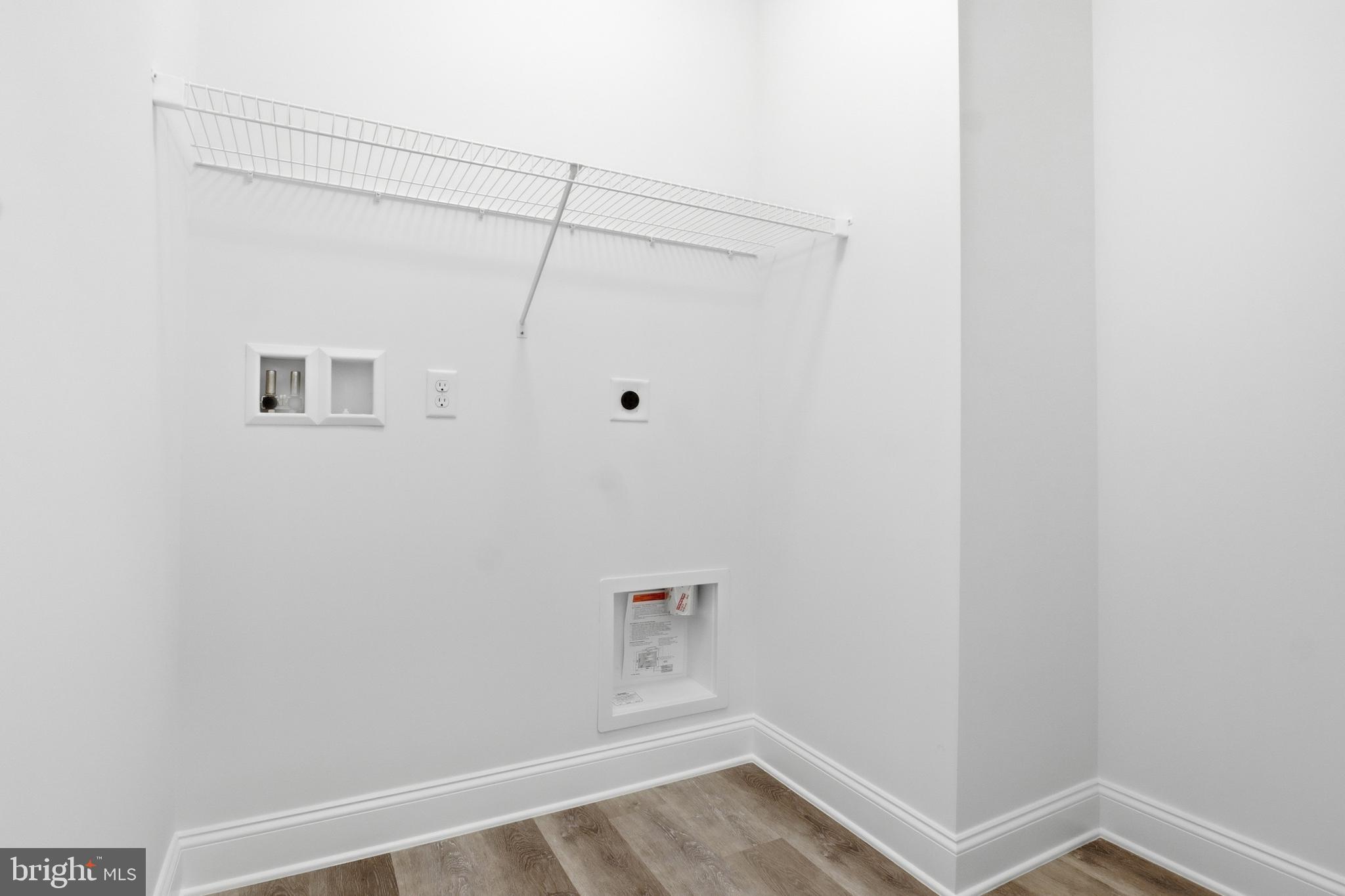CROSSGATES - Residential