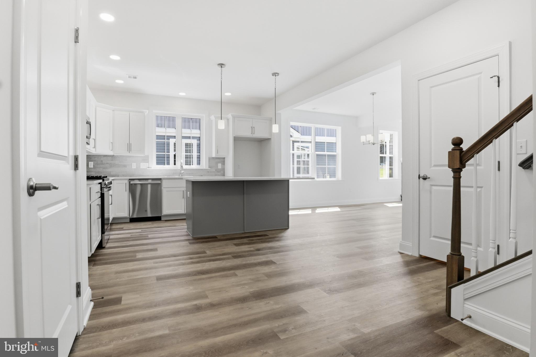 CROSSGATES - Residential