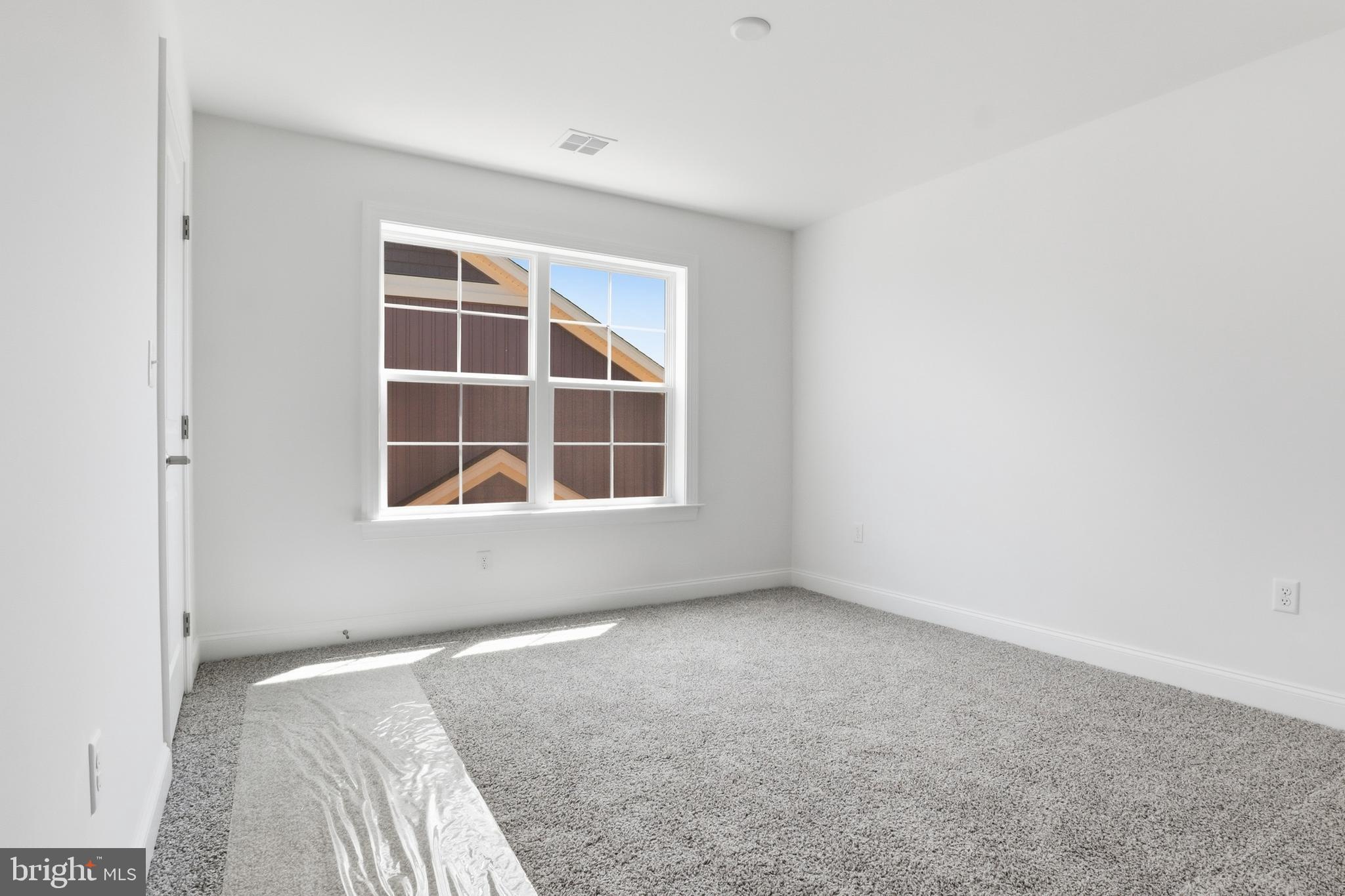 CROSSGATES - Residential
