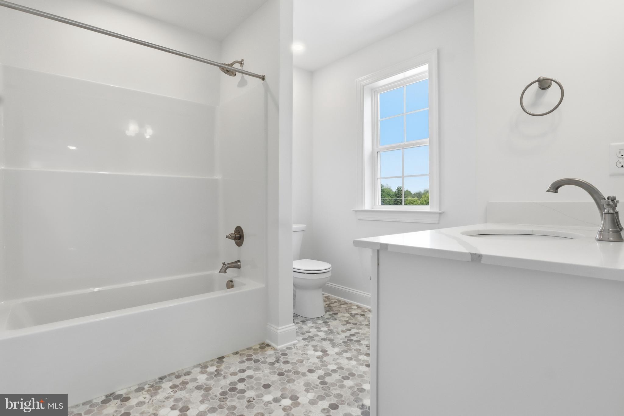 CROSSGATES - Residential