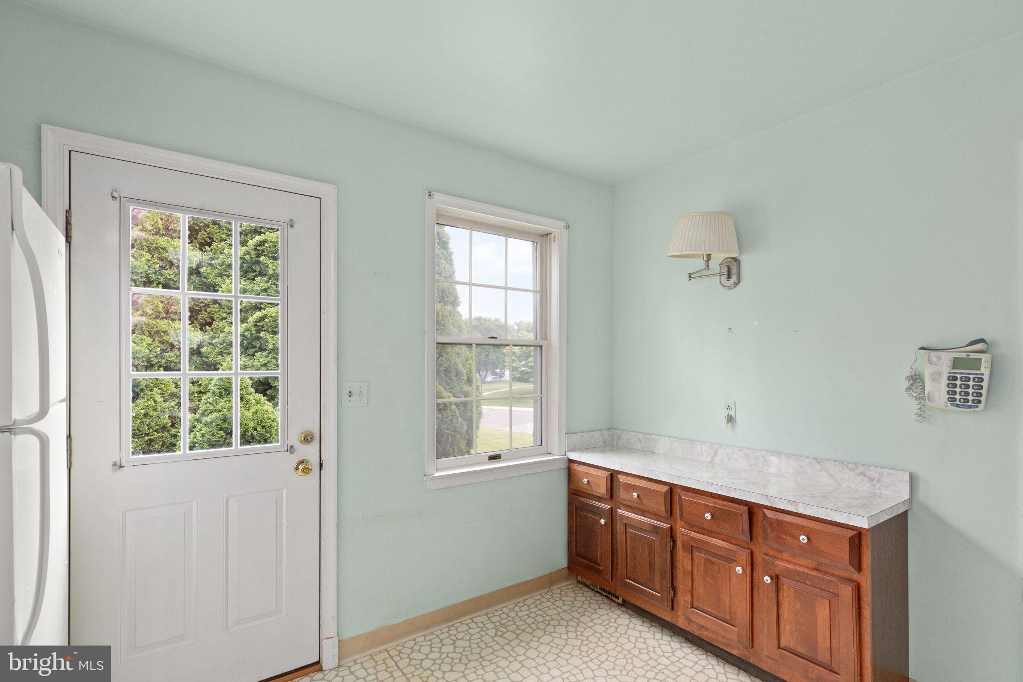NORTHAMPTON - Residential