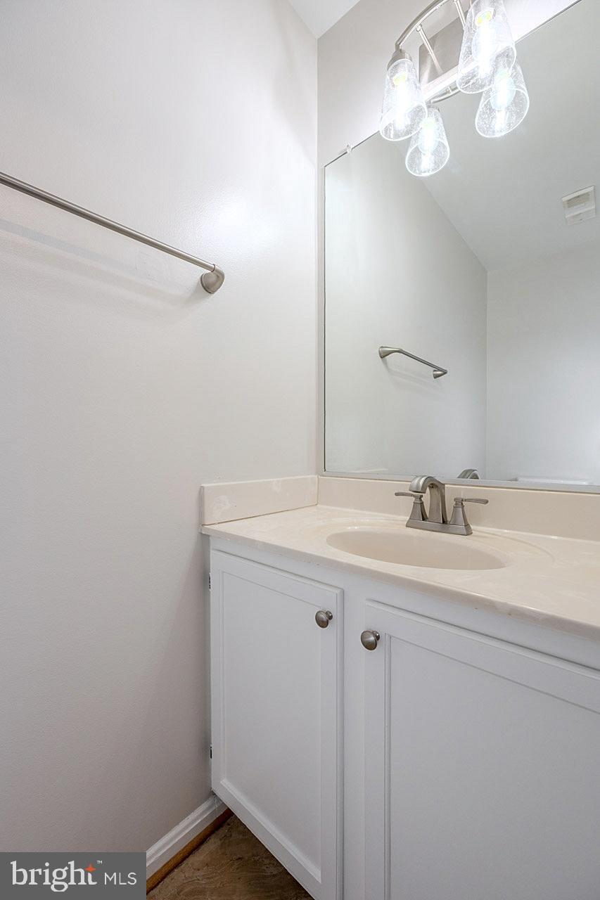 JACKSONS RIDGE CONDOS - Residential