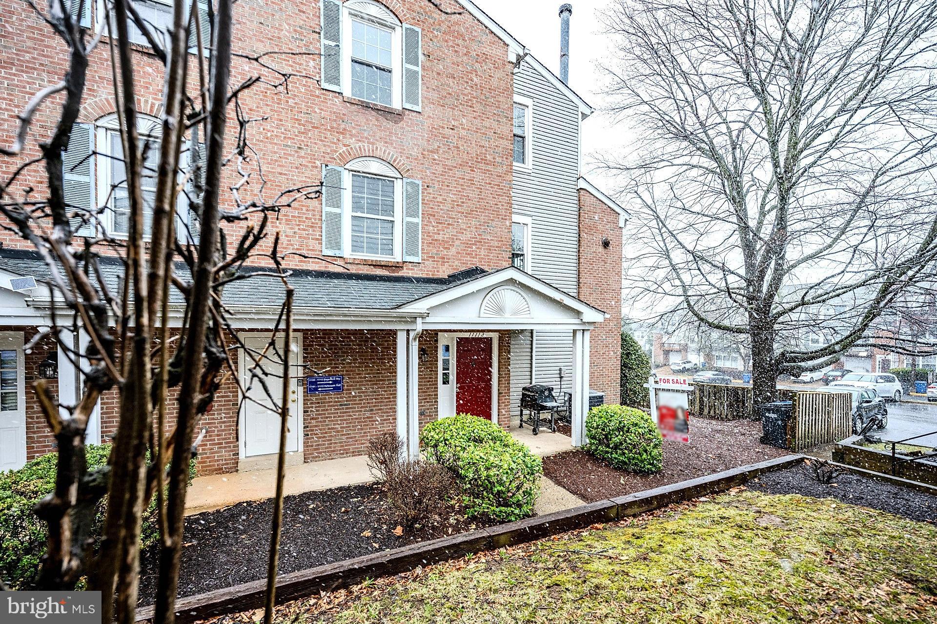 JACKSONS RIDGE CONDOS - Residential