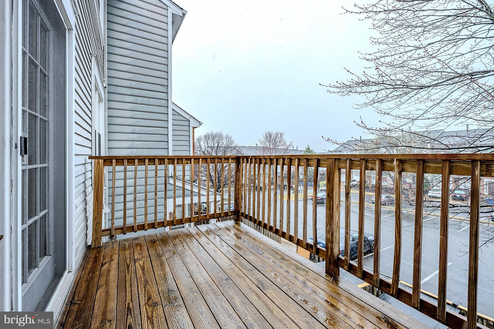 JACKSONS RIDGE CONDOS - Residential