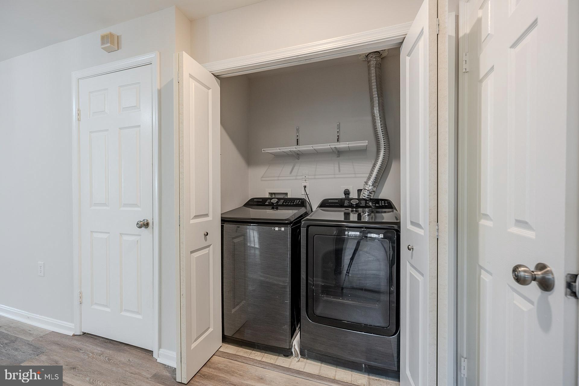 JACKSONS RIDGE CONDOS - Residential