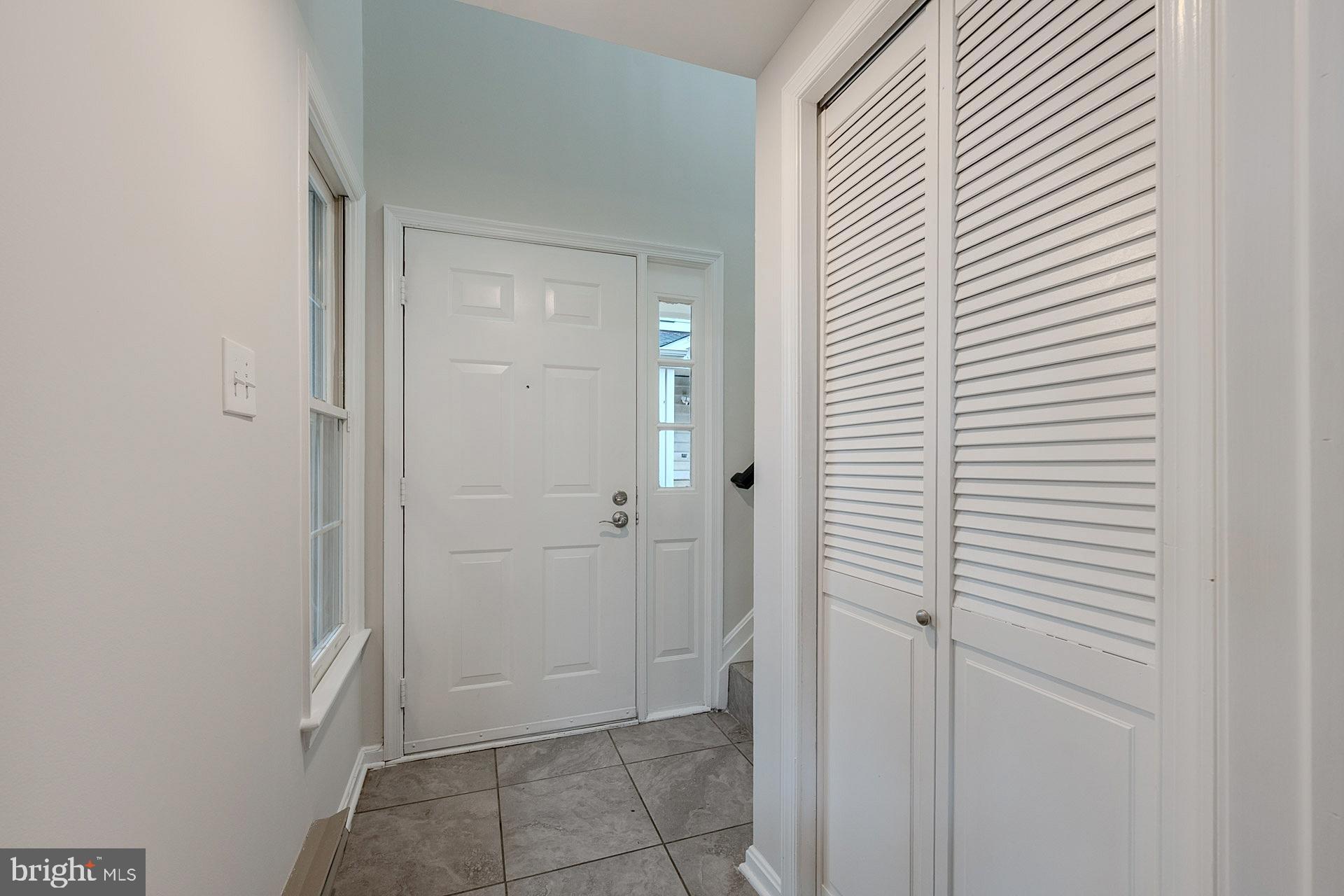 JACKSONS RIDGE CONDOS - Residential