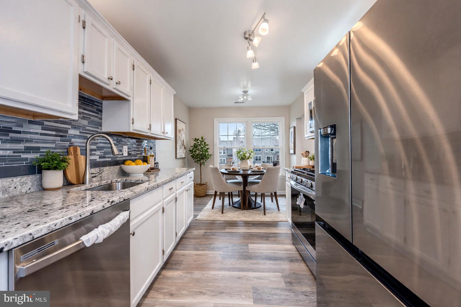 JACKSONS RIDGE CONDOS - Residential