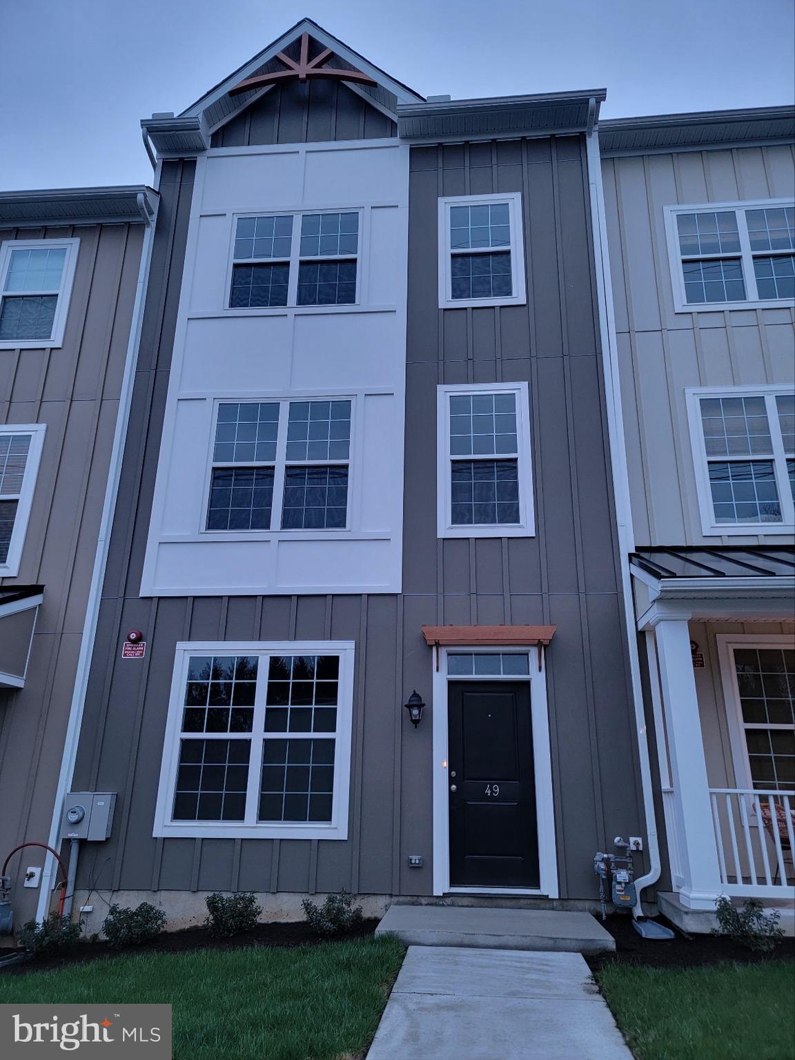 KENNETT POINTE - Residential Lease