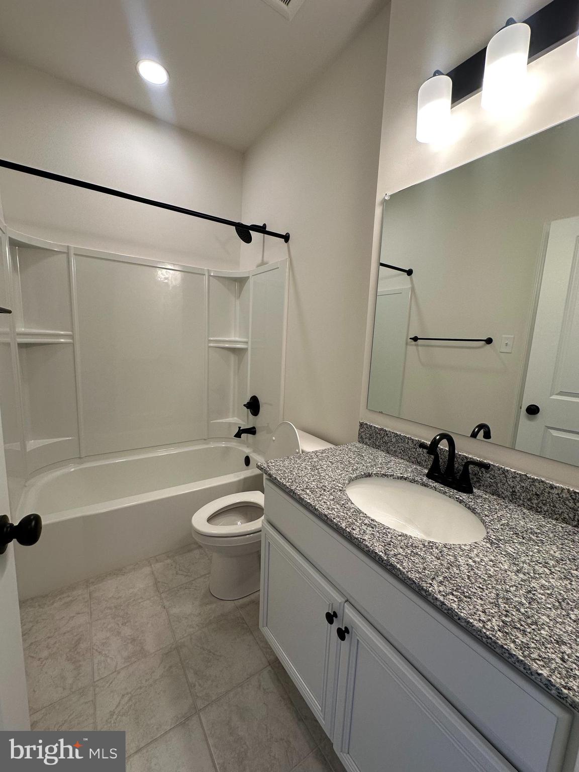 KENNETT POINTE - Residential Lease