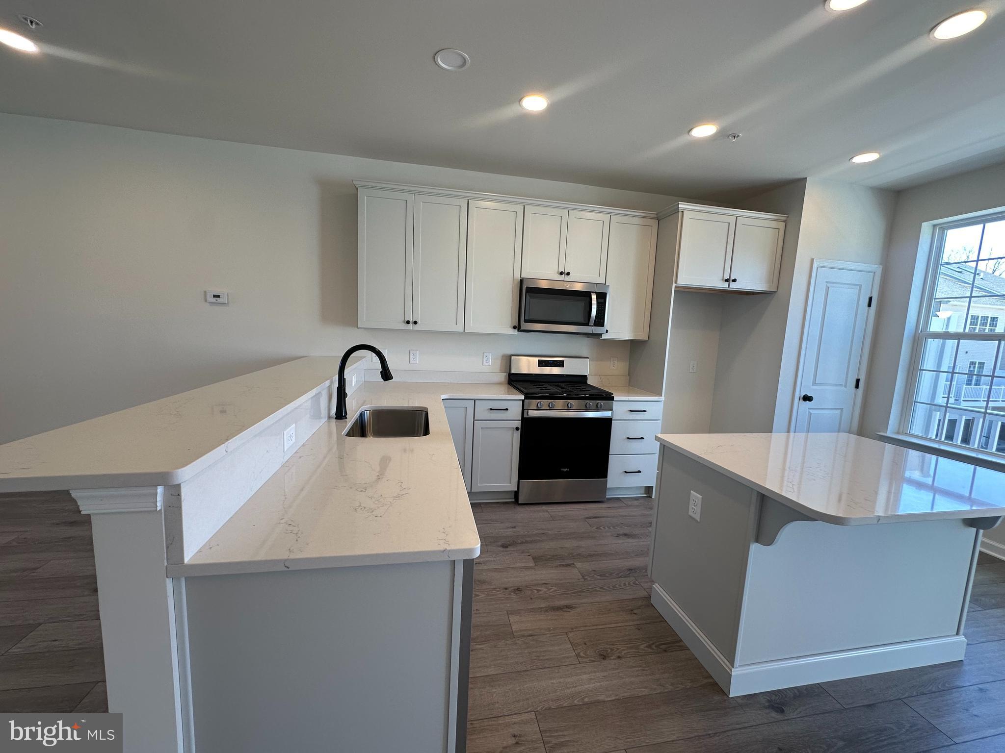 KENNETT POINTE - Residential Lease