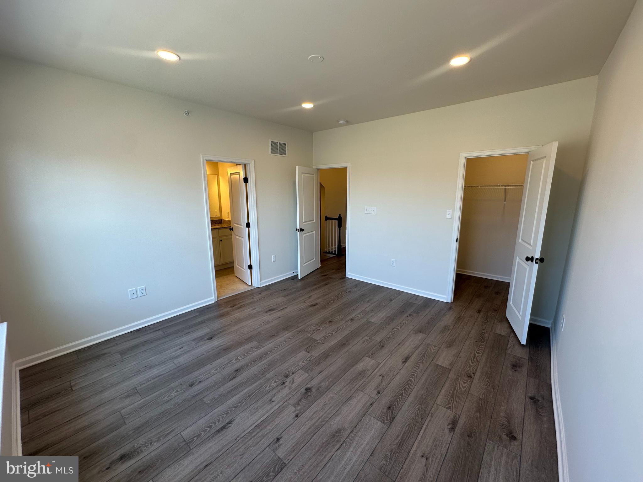 KENNETT POINTE - Residential Lease