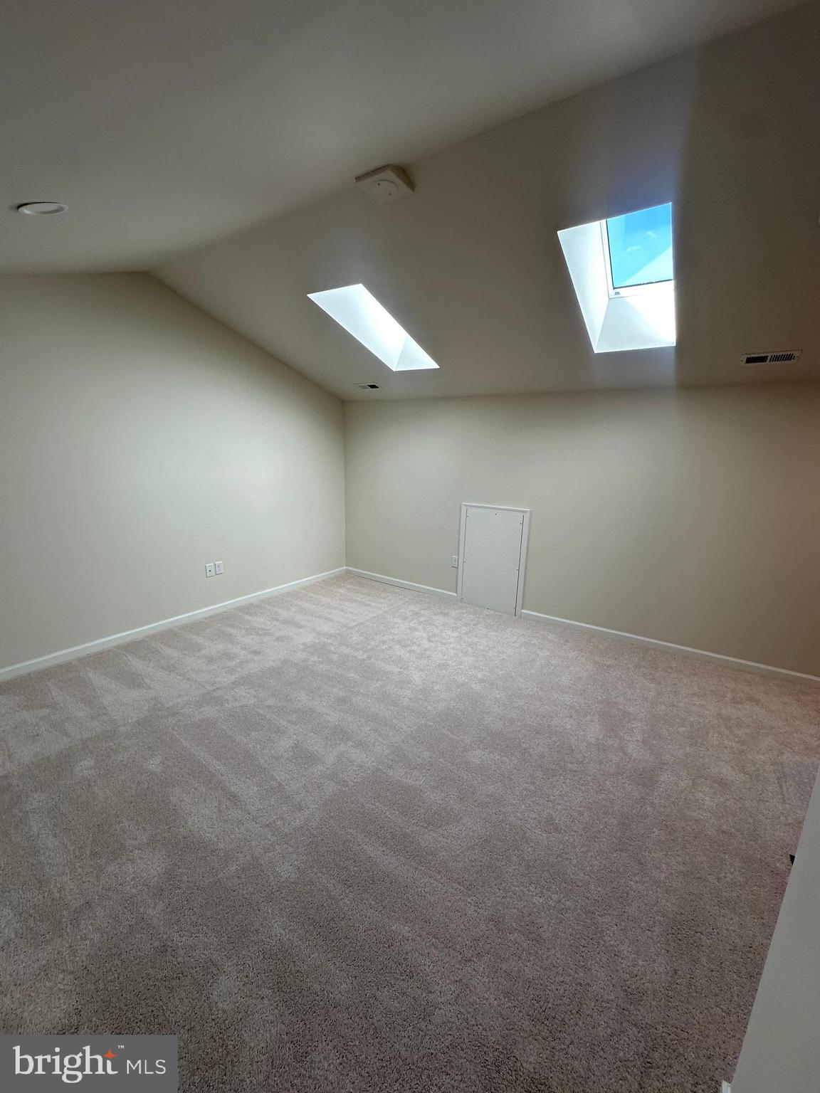 KENNETT POINTE - Residential Lease