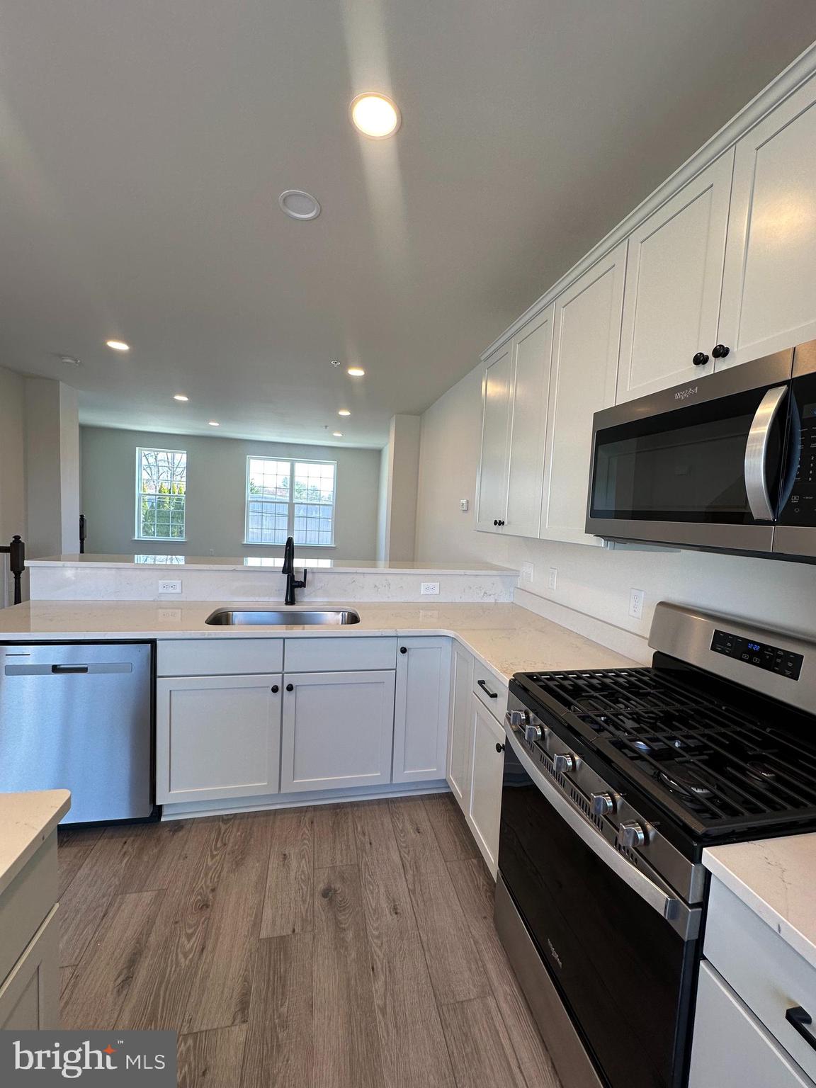 KENNETT POINTE - Residential Lease