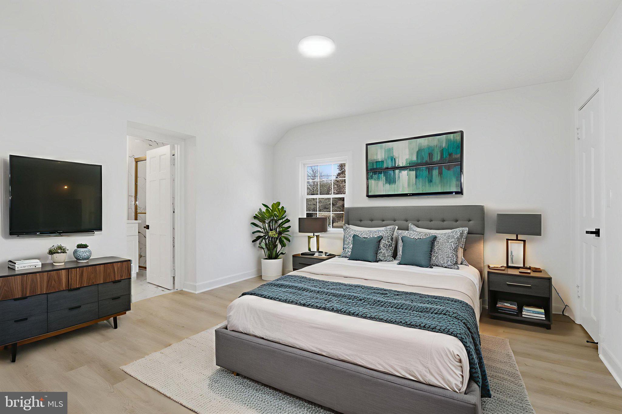 SEVEN OAKS - Residential