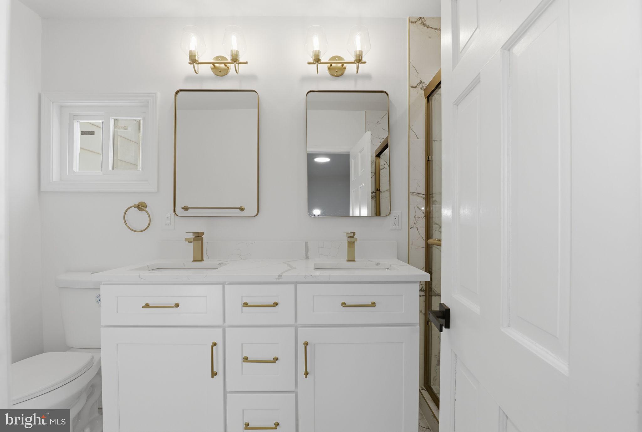 SEVEN OAKS - Residential