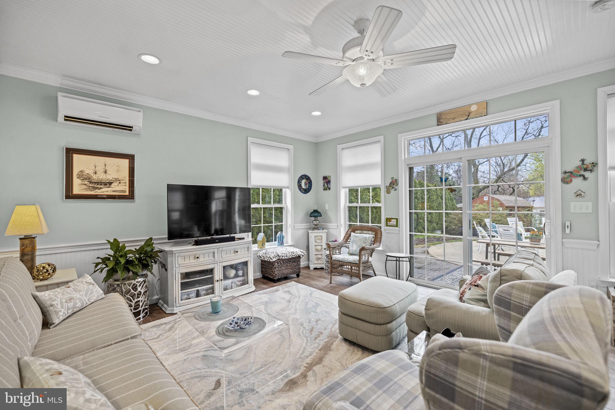 SPRINGBROOK TERRACE - Residential