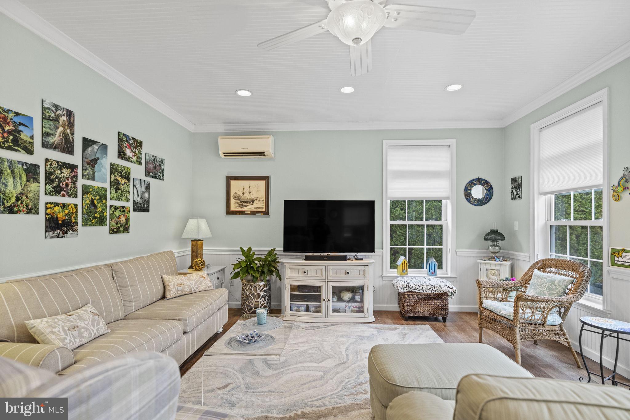 SPRINGBROOK TERRACE - Residential