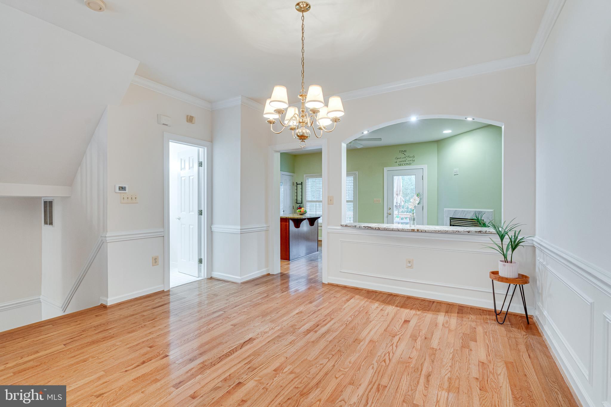 POTTERS GLEN - Residential Lease