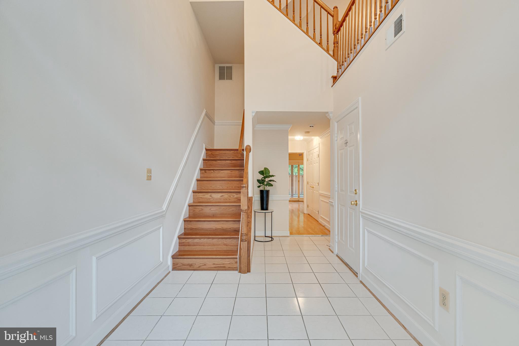 POTTERS GLEN - Residential Lease