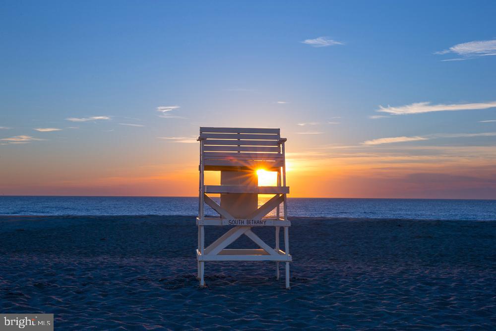 SOUTH BETHANY HARBOR - Land