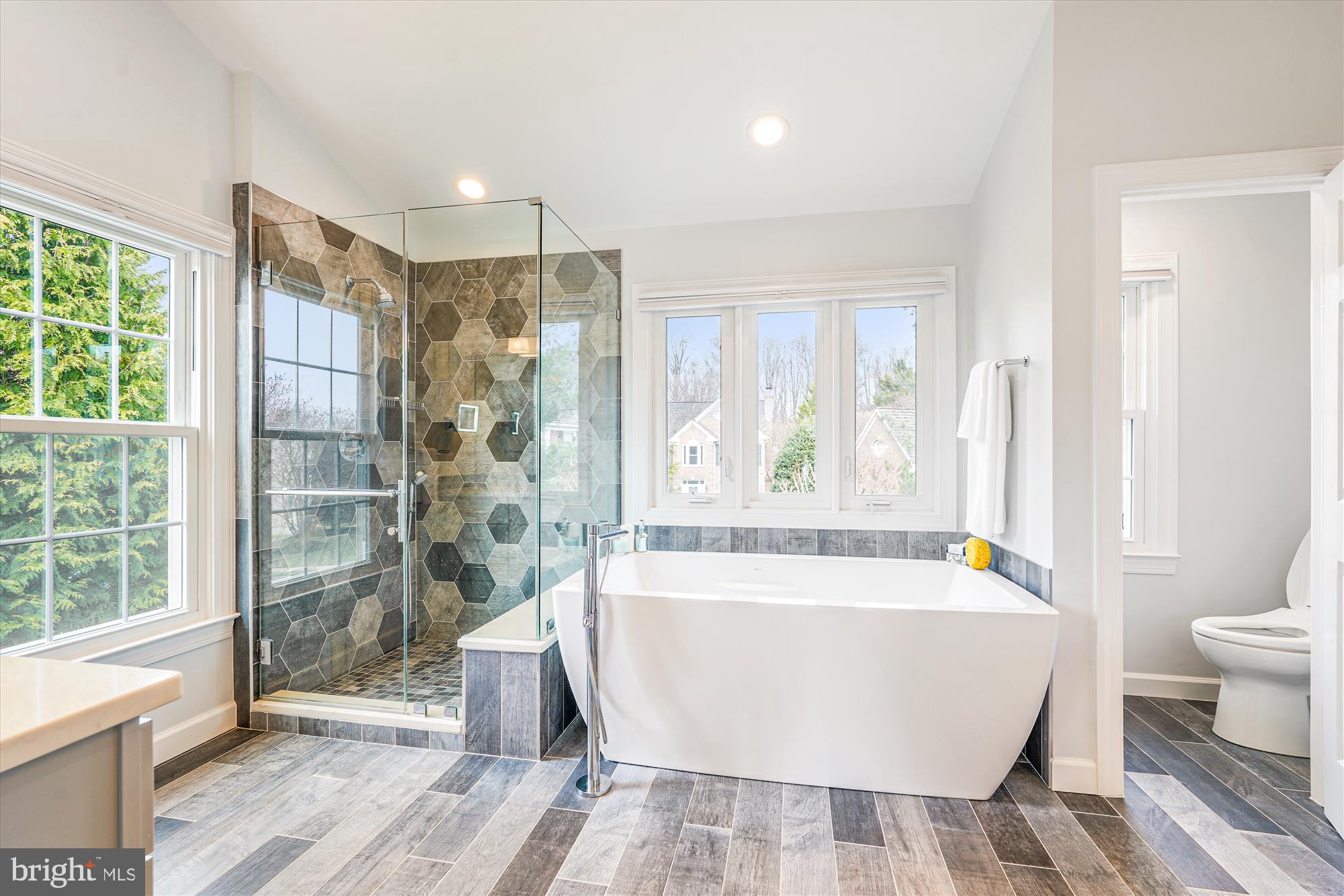 HALLOWELL - Residential