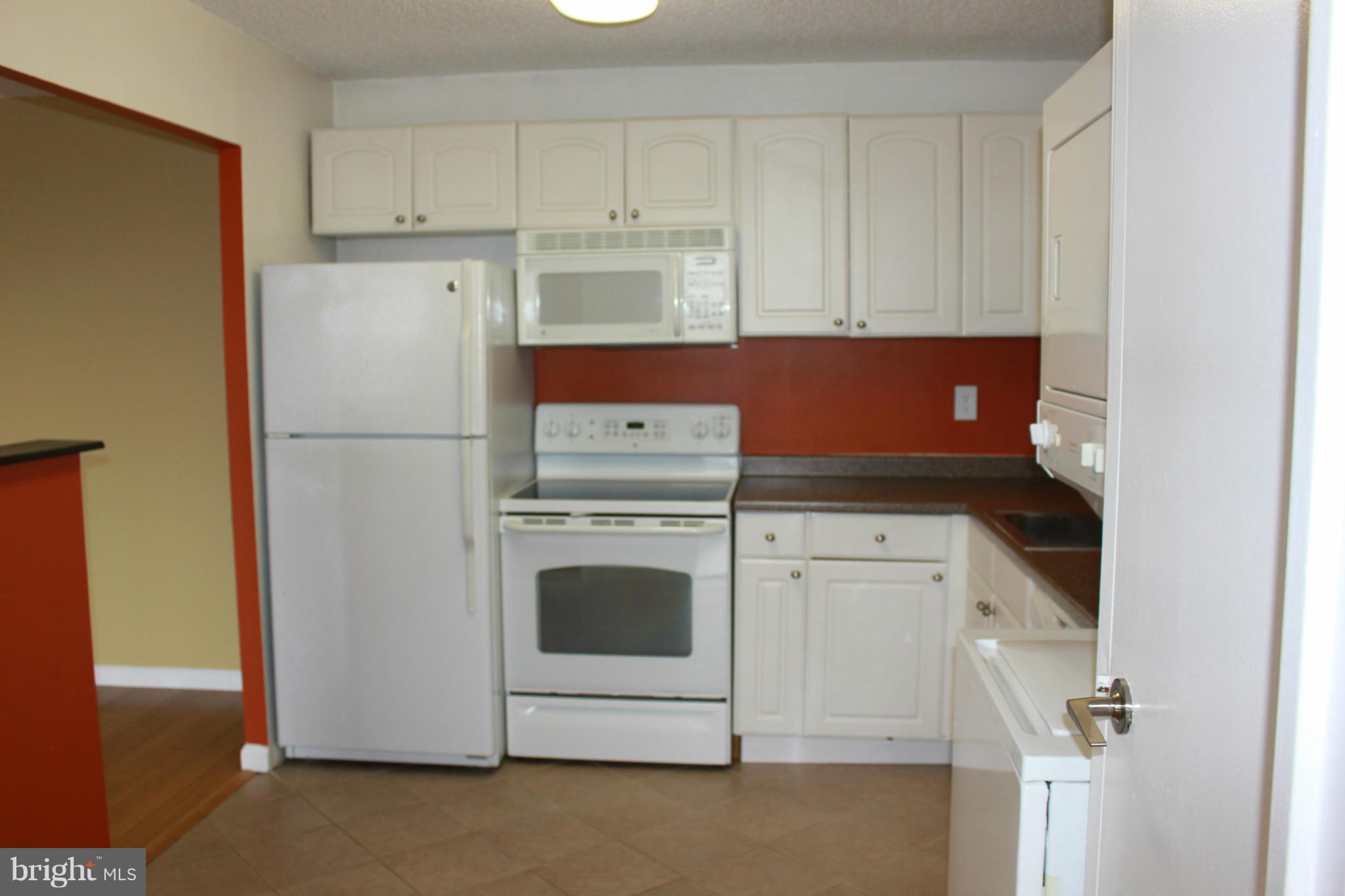 TEMPLETON OF ALEXANDRIA - Residential Lease