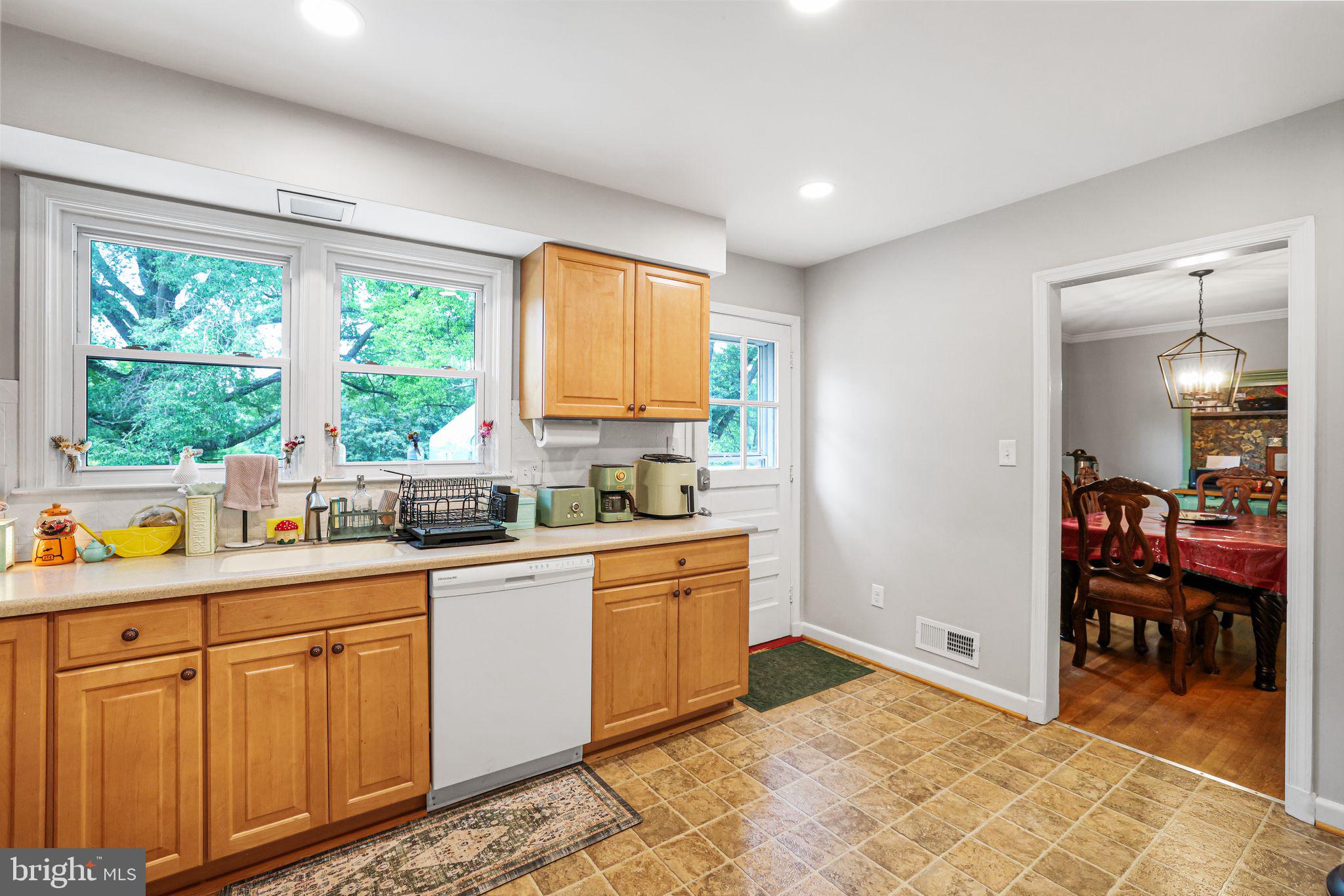 CHESTNUT RIDGE - Residential