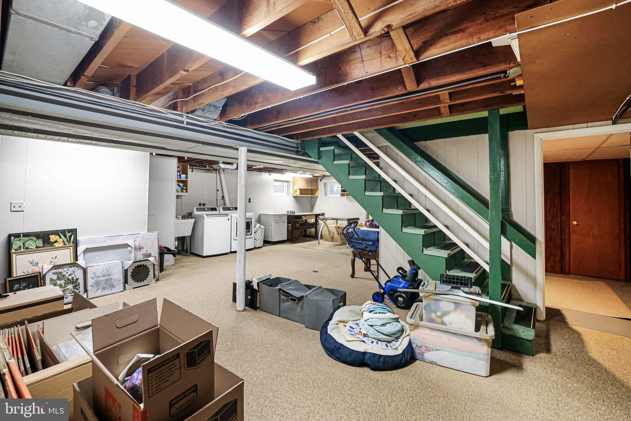 CHESTNUT RIDGE - Residential