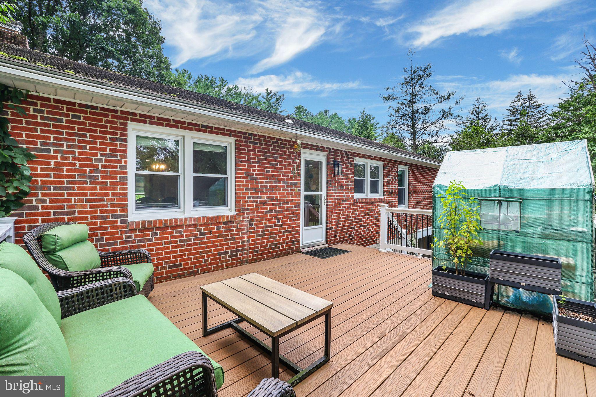 CHESTNUT RIDGE - Residential