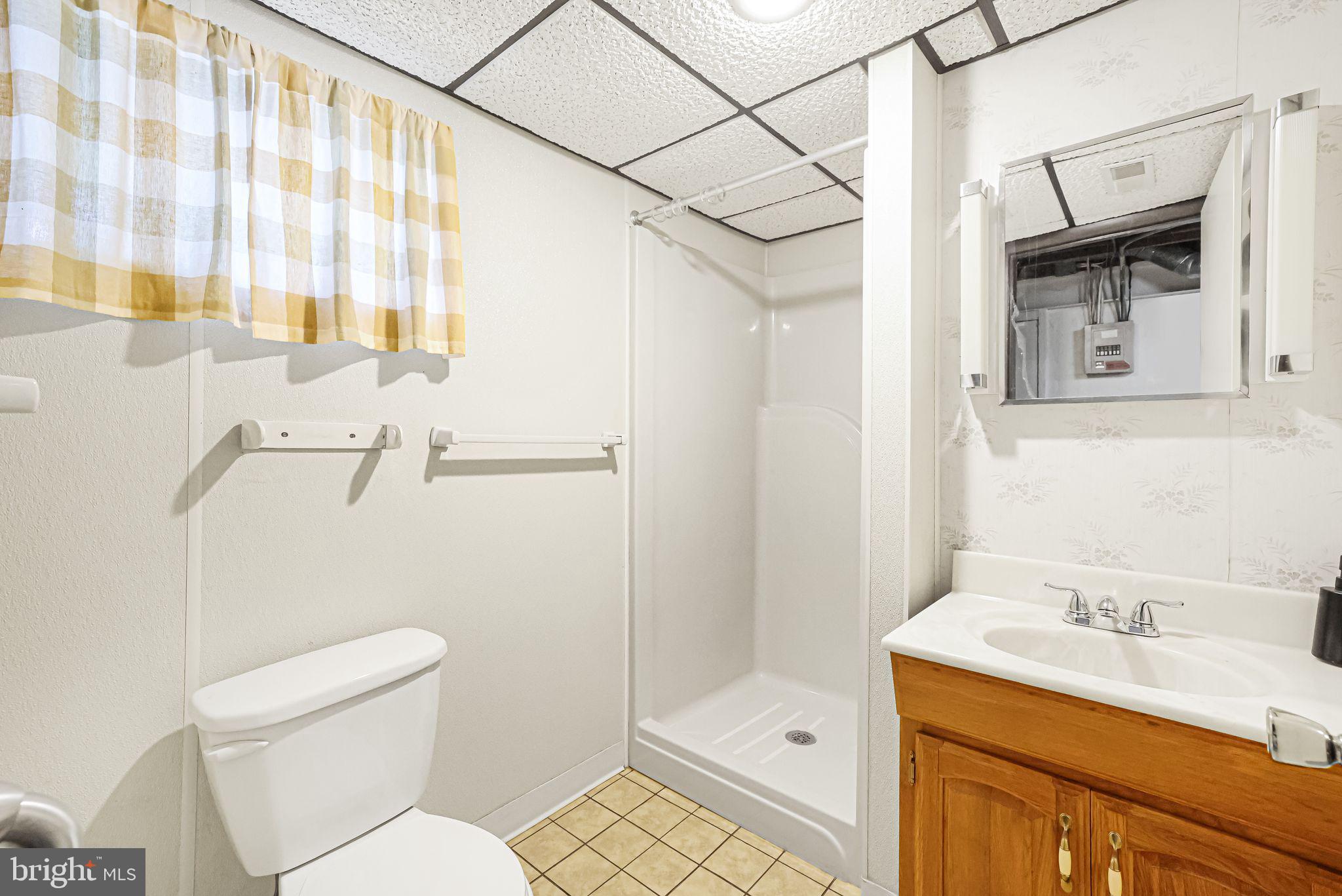 CHESTNUT RIDGE - Residential