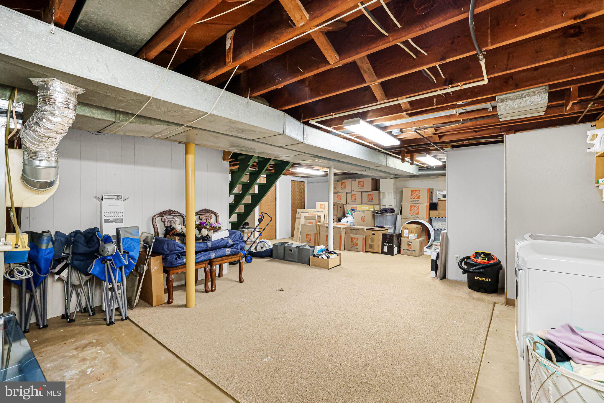 CHESTNUT RIDGE - Residential