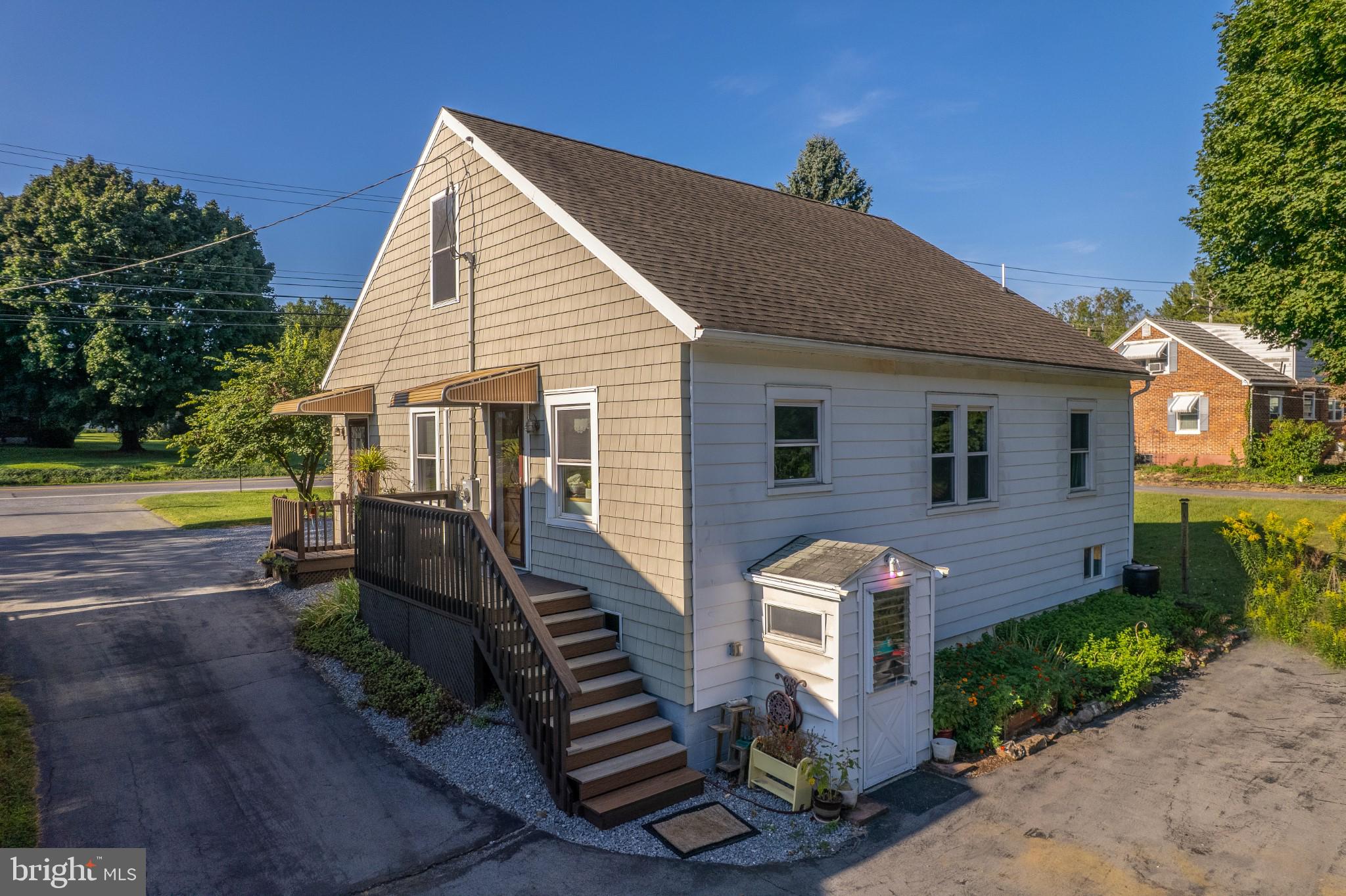 469 ROXBURY ROAD
