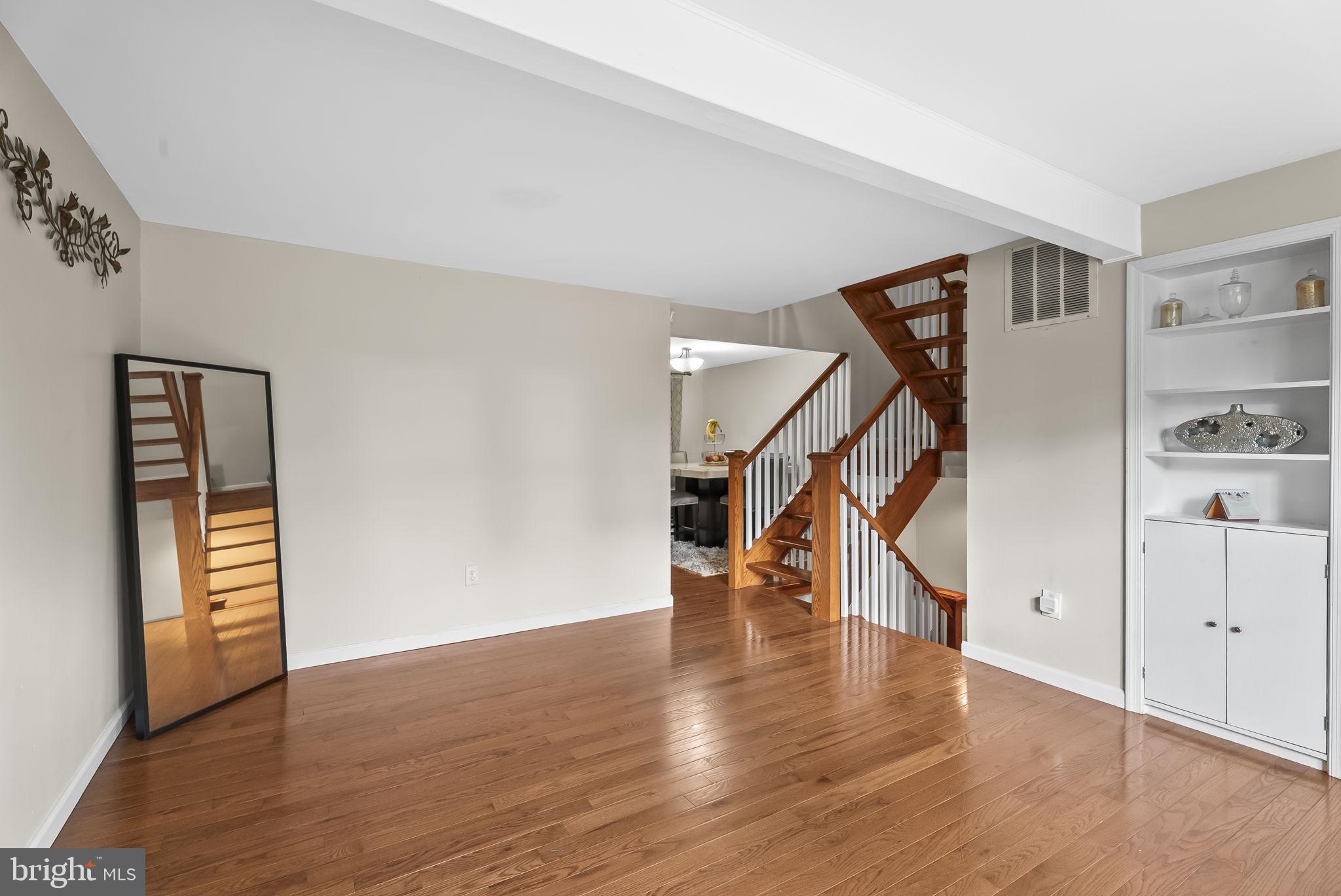 QUAIL VALLEY - Residential