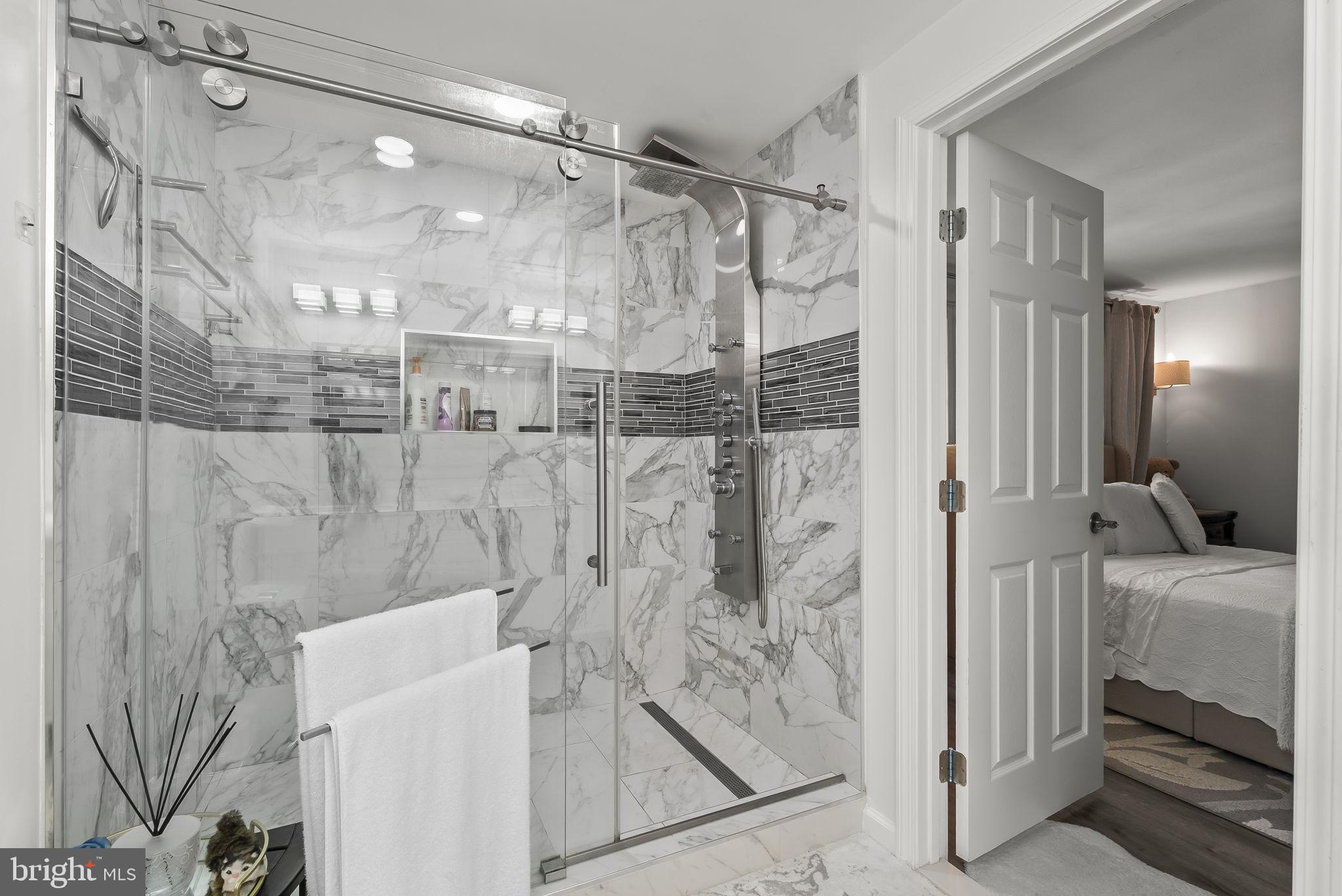 QUAIL VALLEY - Residential