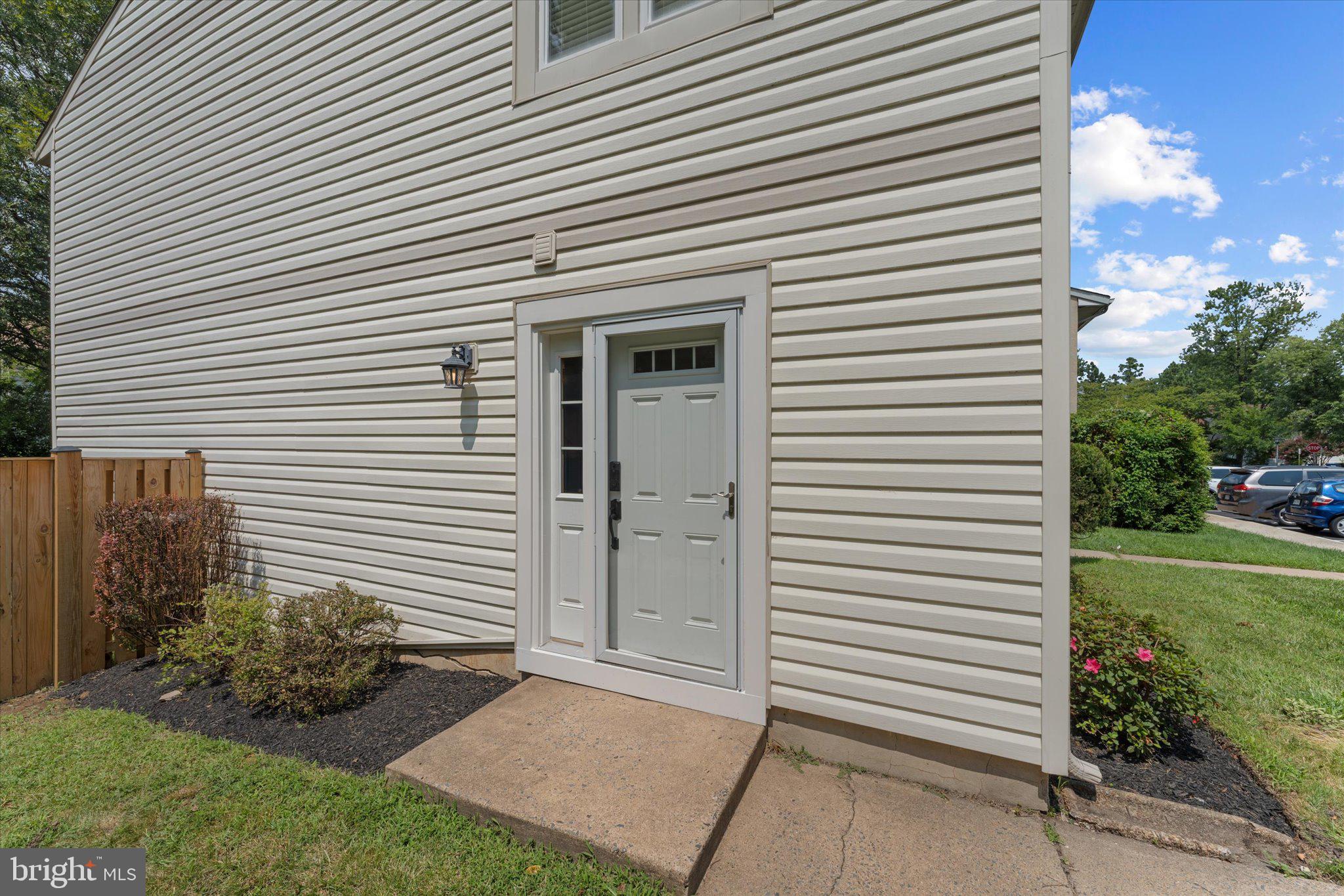 328 RENEAU WAY