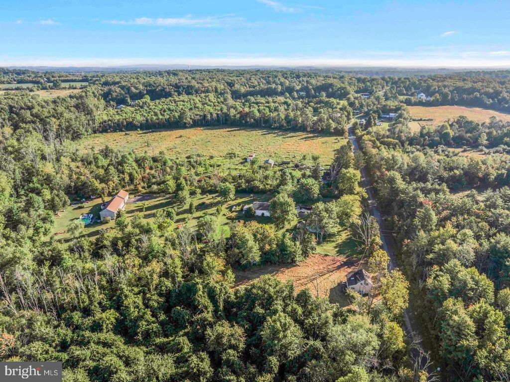 Photo of 1270 Fennel Road, PENNSBURG, PA 18073 (MLS # PABU2114260)