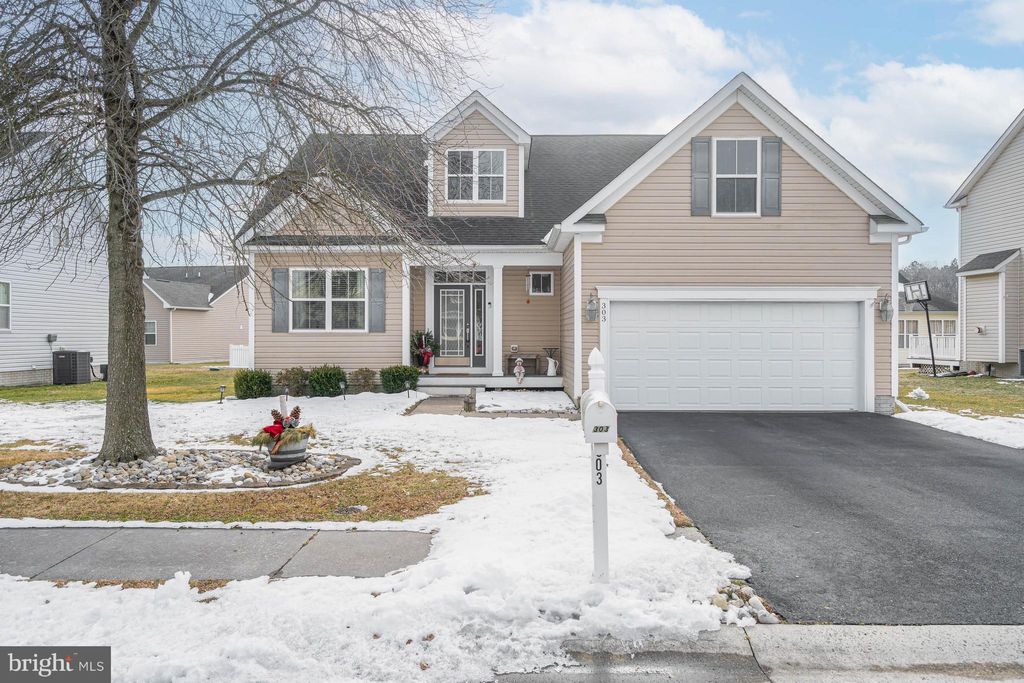 Photo of 303 Amberly Court, MILLSBORO, DE 19966 (MLS # DESU2104678)