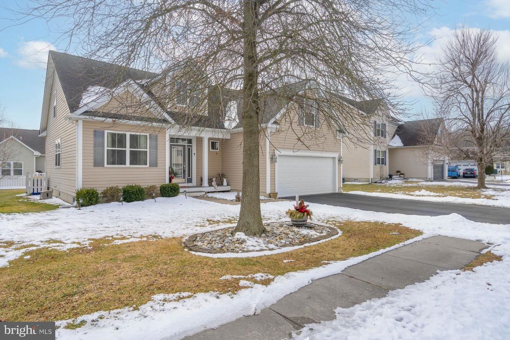 Photo of 303 Amberly Court, MILLSBORO, DE 19966 (MLS # DESU2104678)