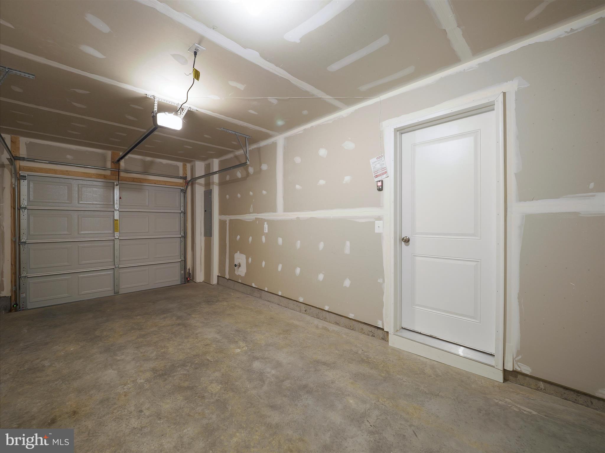 WILLOW GLEN - Residential Lease