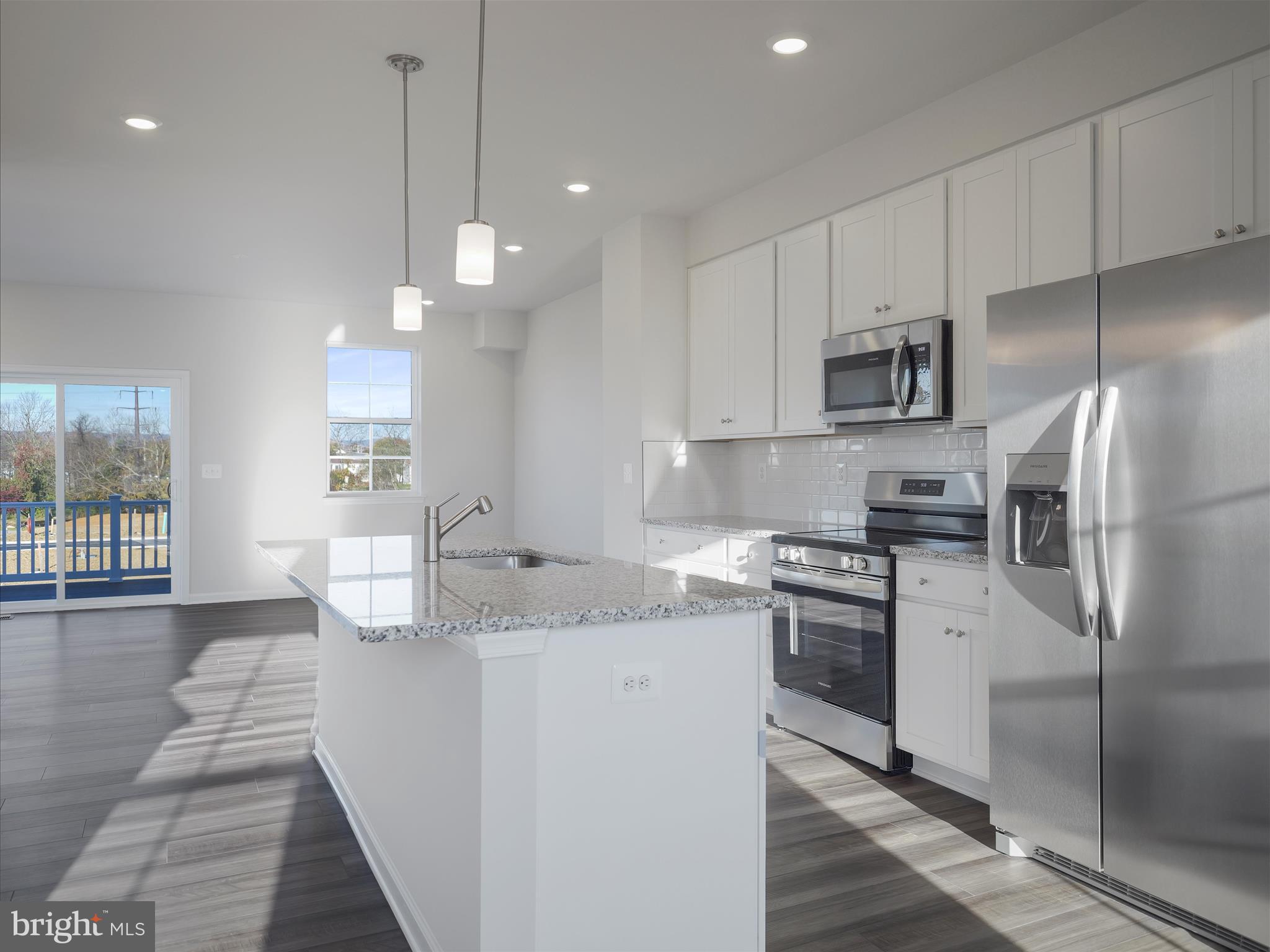 WILLOW GLEN - Residential Lease