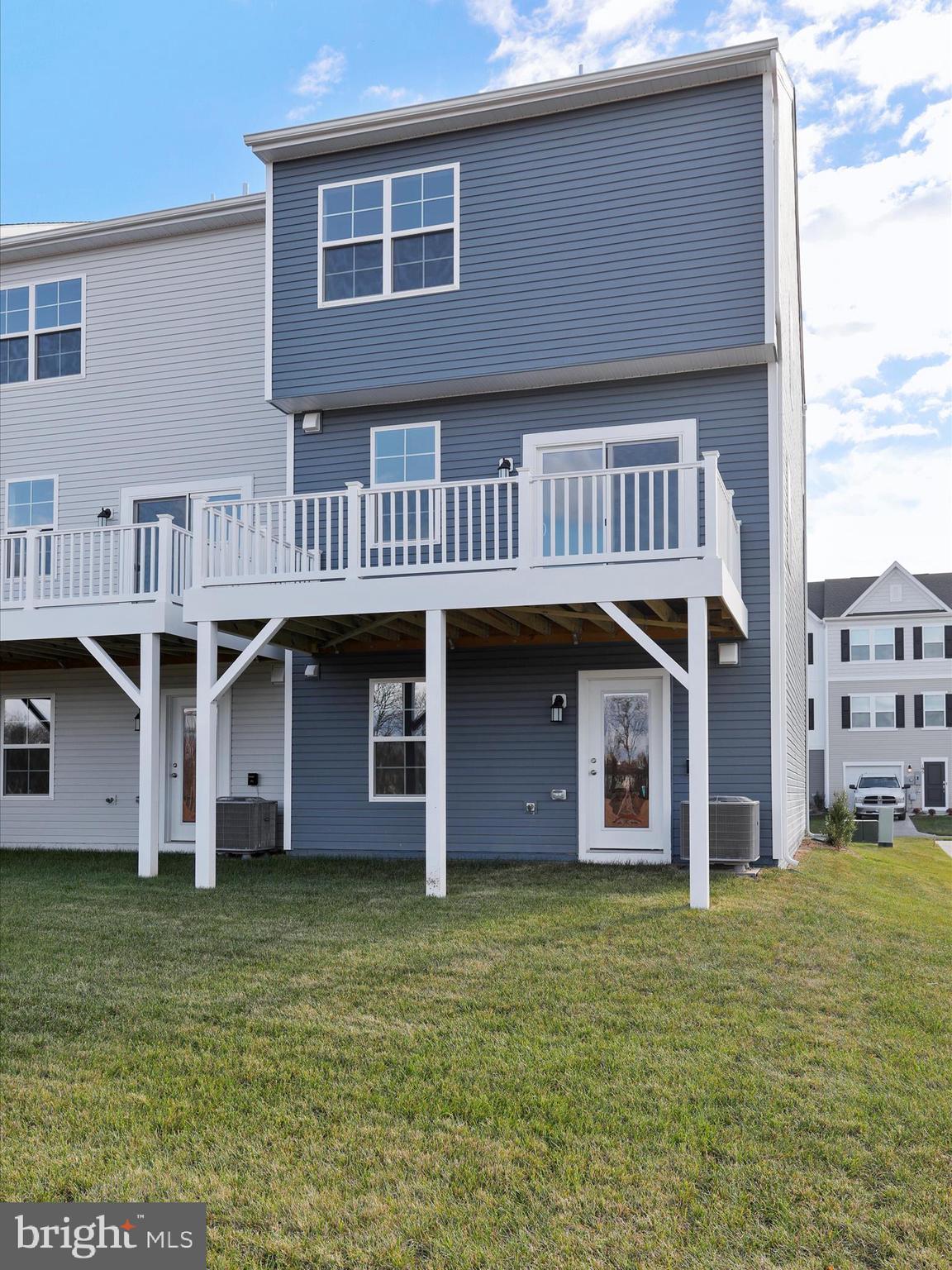 WILLOW GLEN - Residential Lease