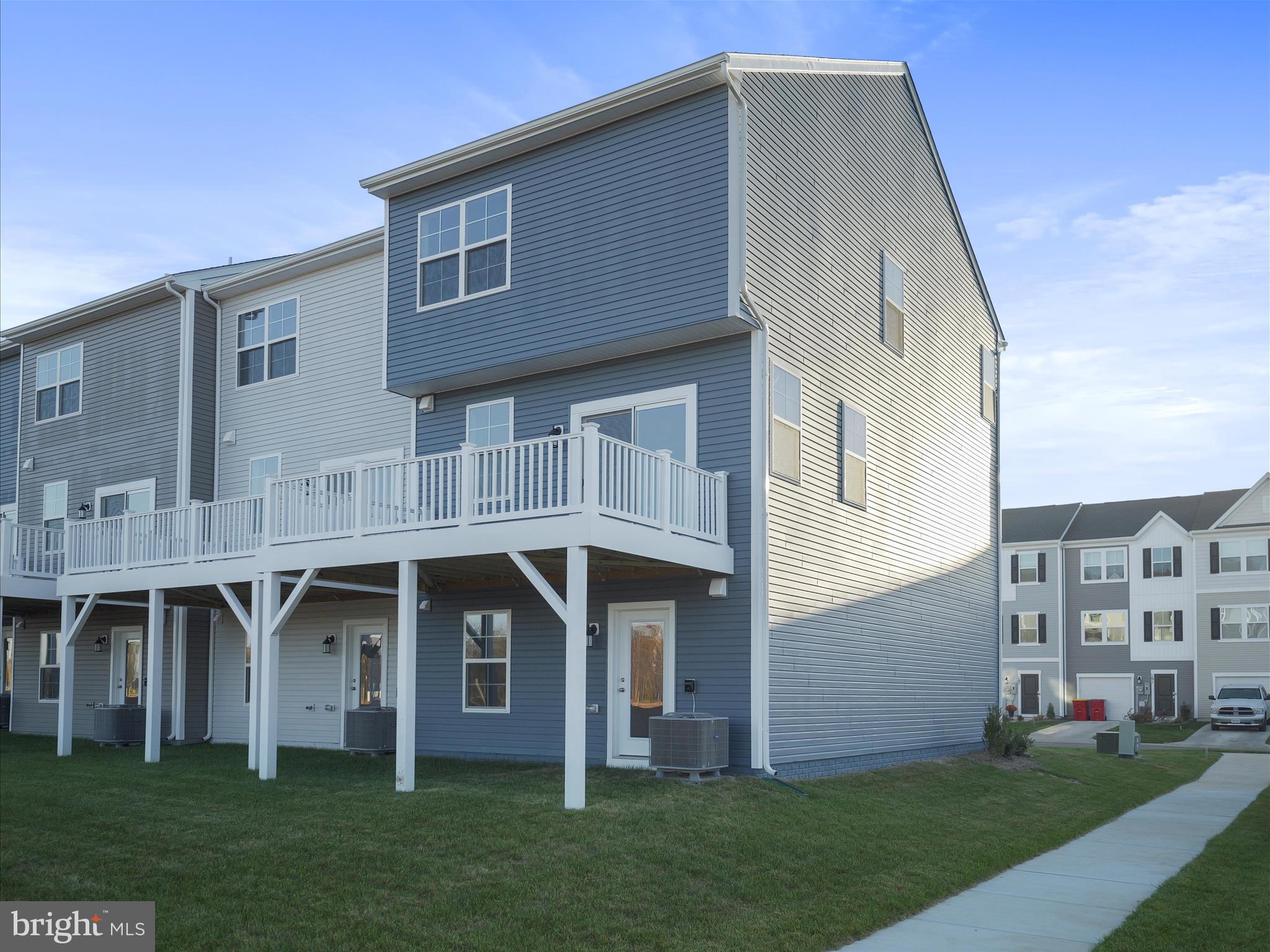 WILLOW GLEN - Residential Lease