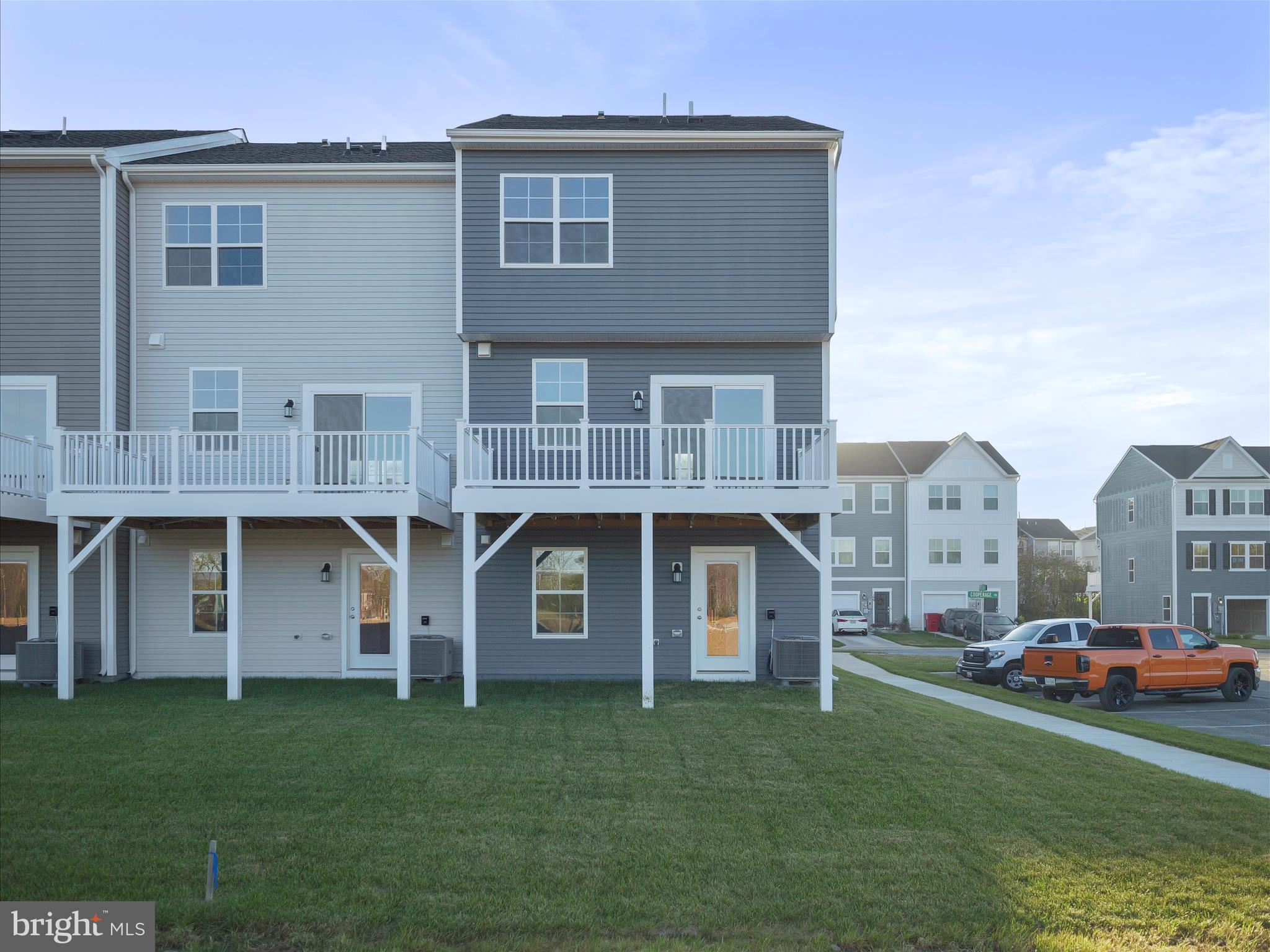 WILLOW GLEN - Residential Lease