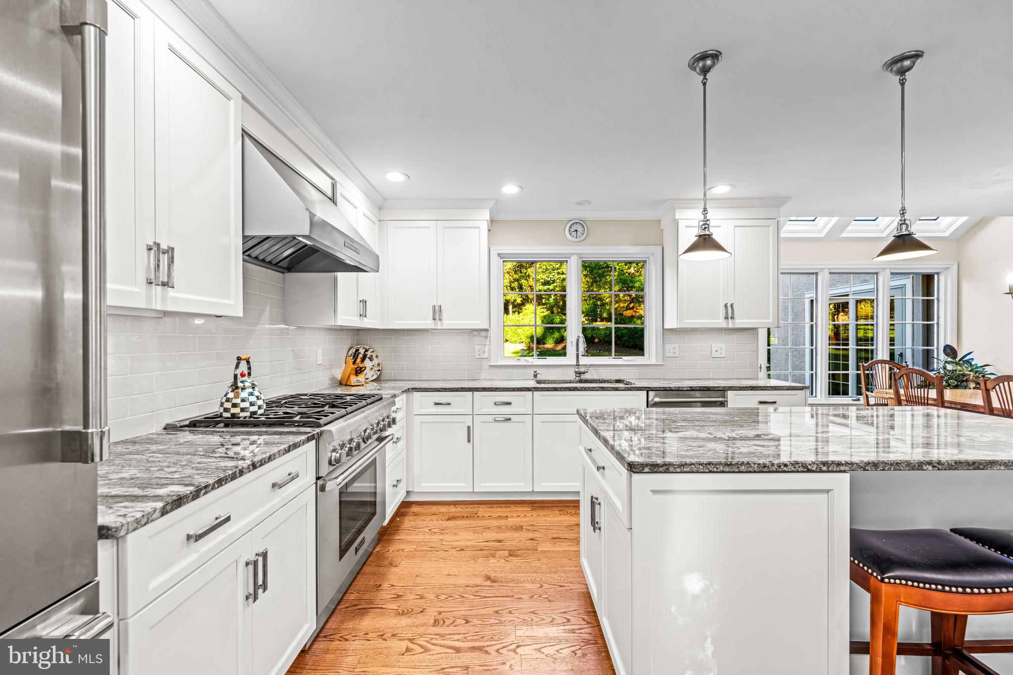 STONEGATE - Residential