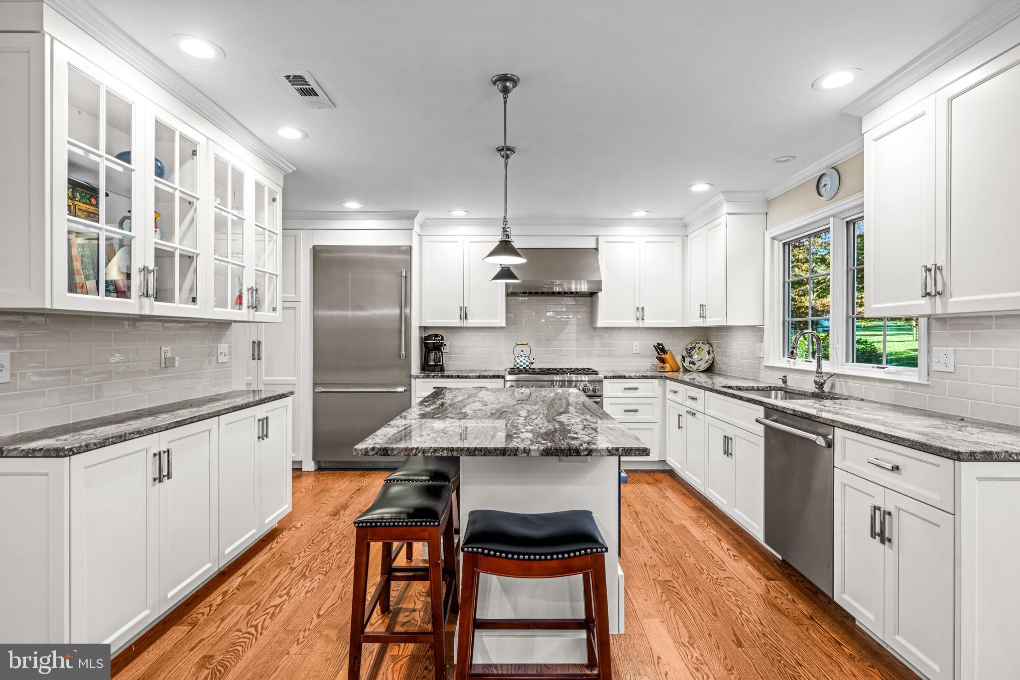 STONEGATE - Residential