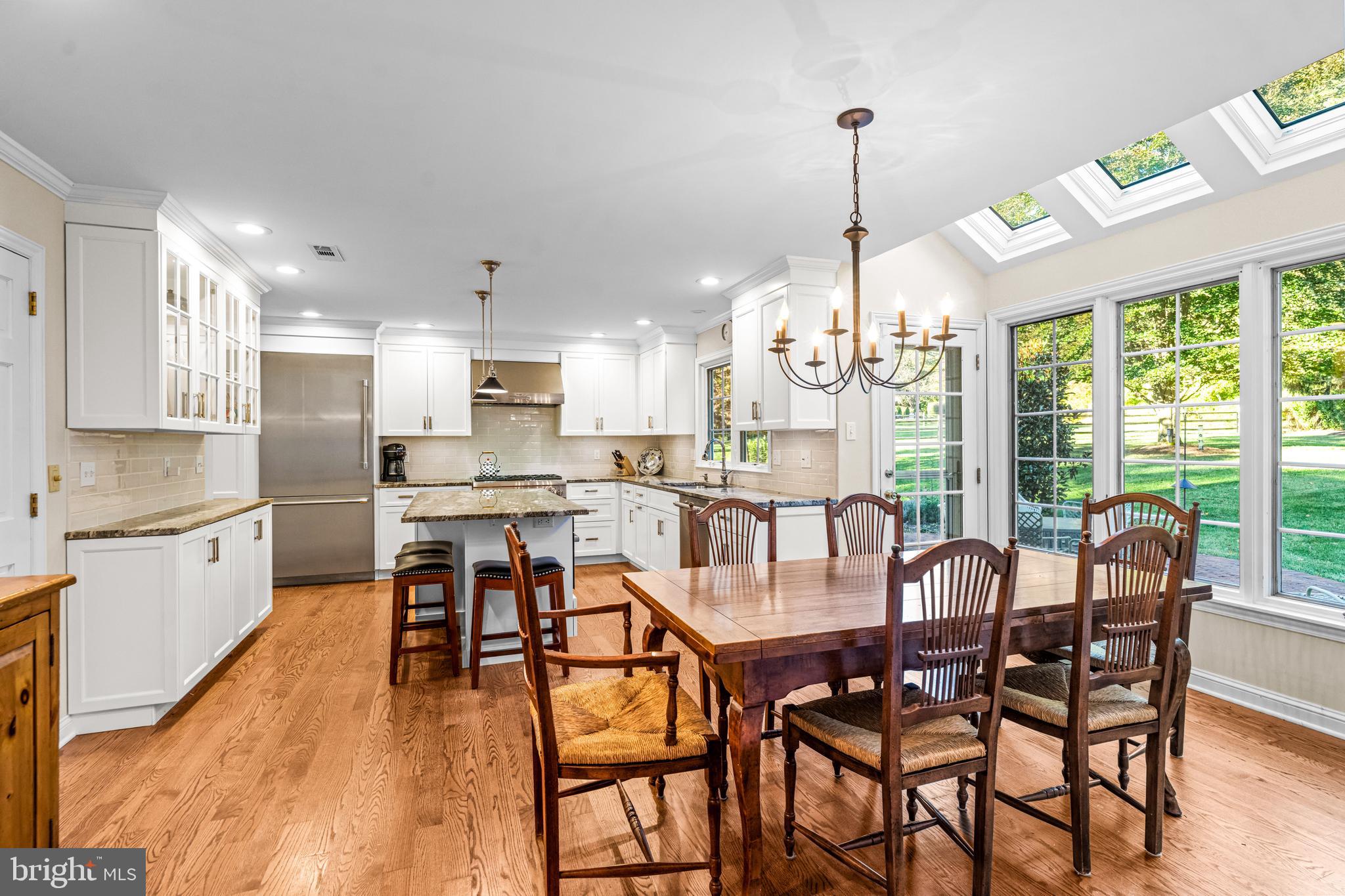 STONEGATE - Residential