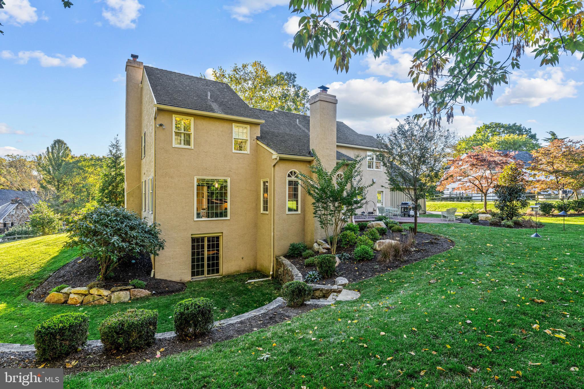 STONEGATE - Residential