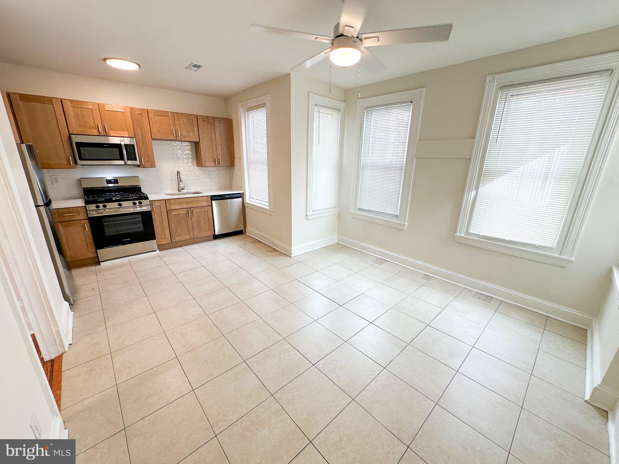 1103 FOULKROD STREET 2