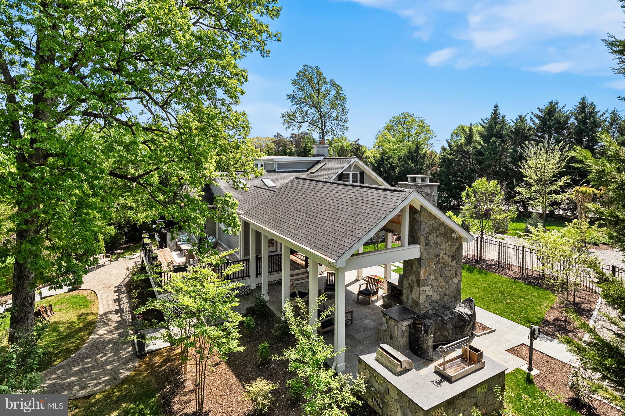 JANNEYS LANE - Residential