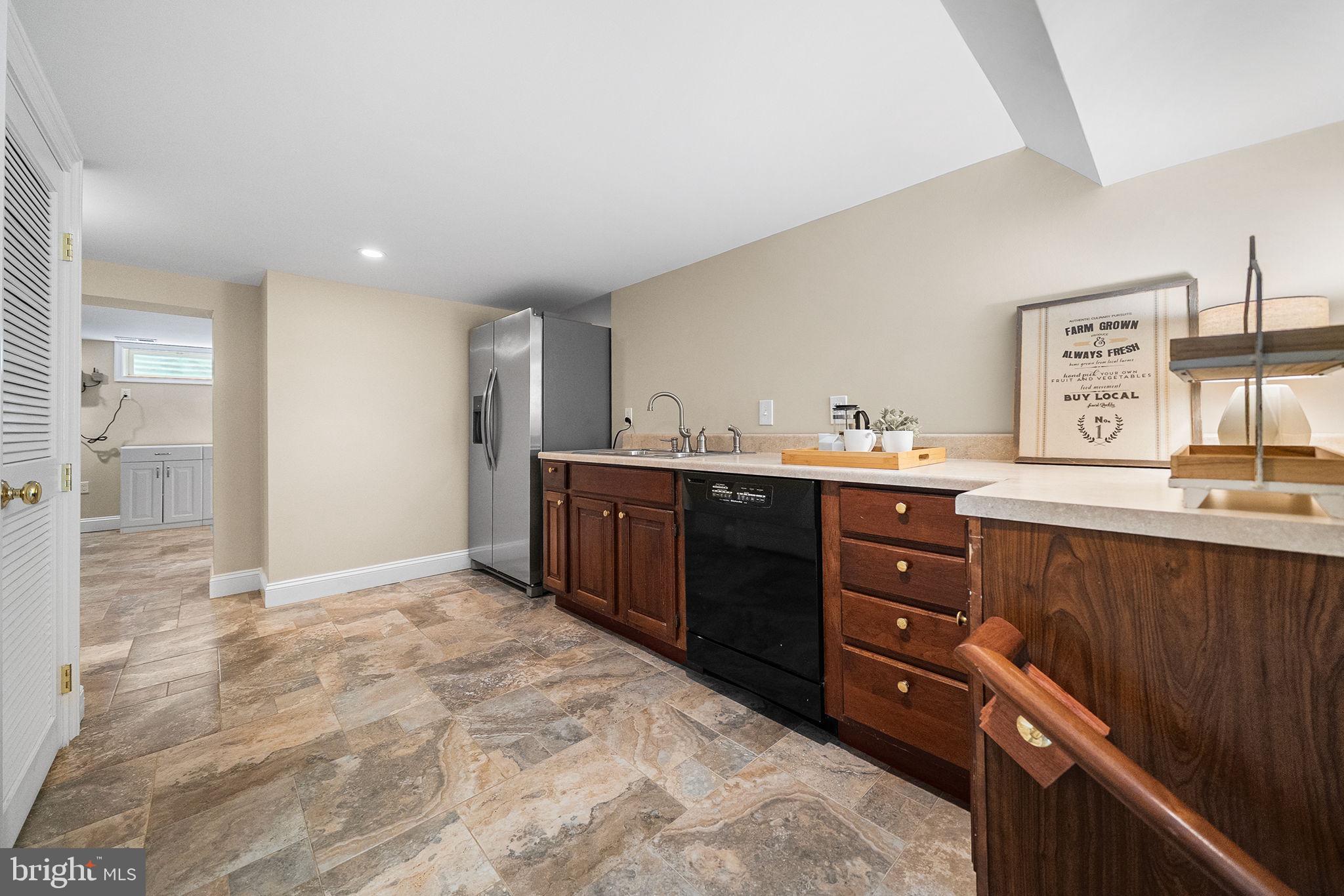 JANNEYS LANE - Residential